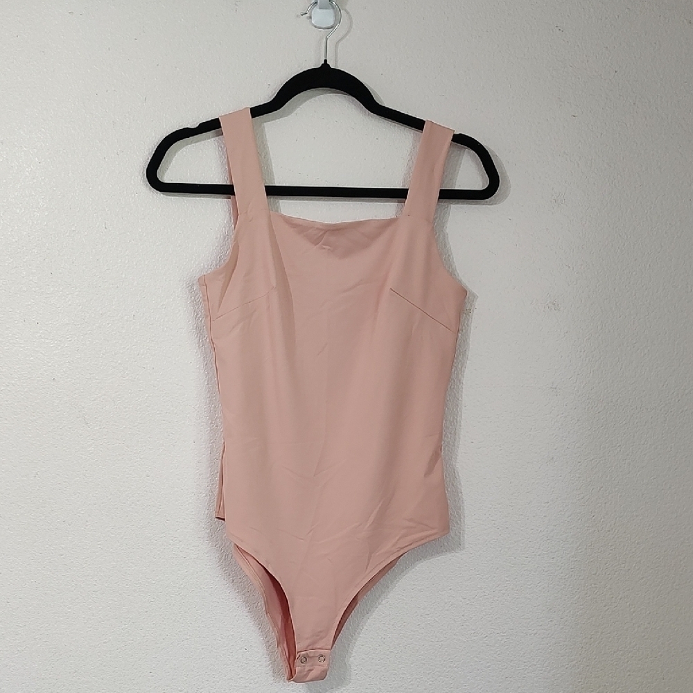 Reoria Blush Pink Square Neckline Bodysuit Size M